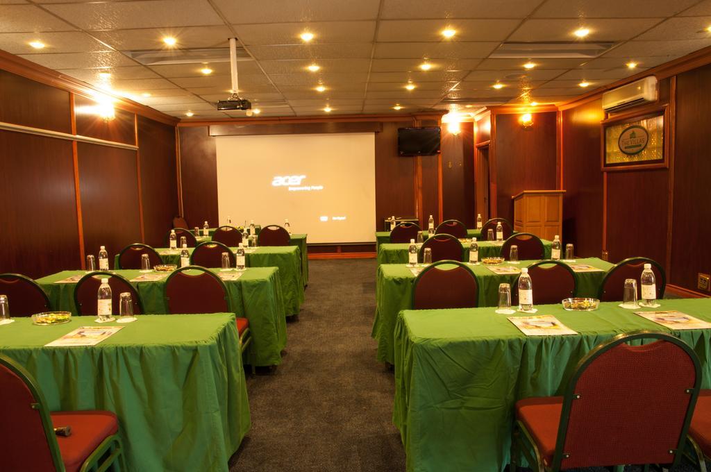 Sentinel Luxury Suite Hotel Pretoria-Noord Esterno foto