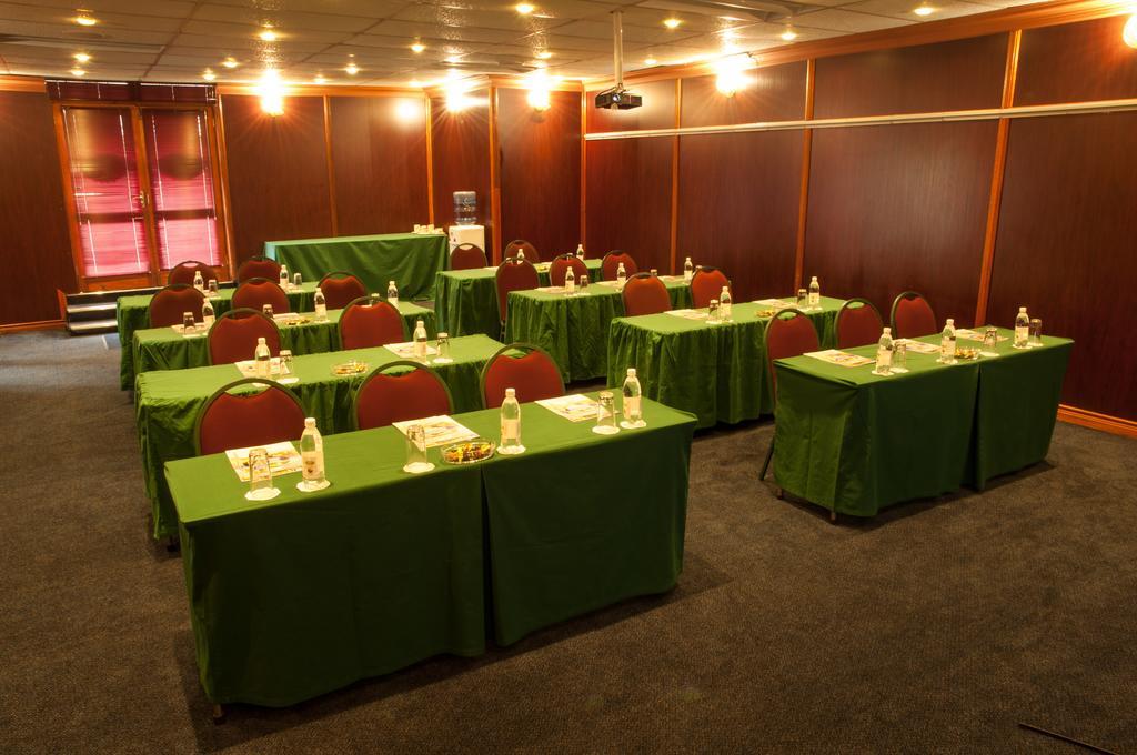 Sentinel Luxury Suite Hotel Pretoria-Noord Esterno foto