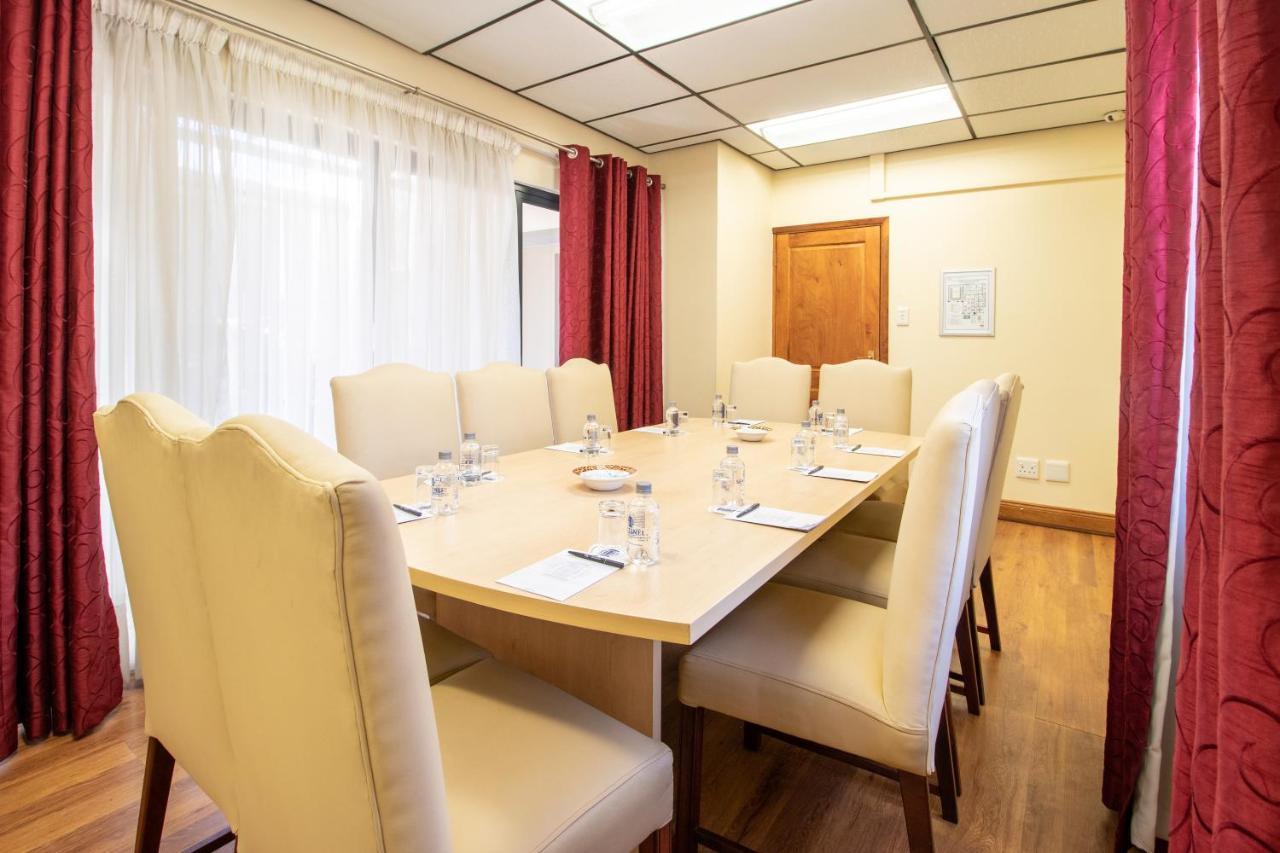 Sentinel Luxury Suite Hotel Pretoria-Noord Esterno foto